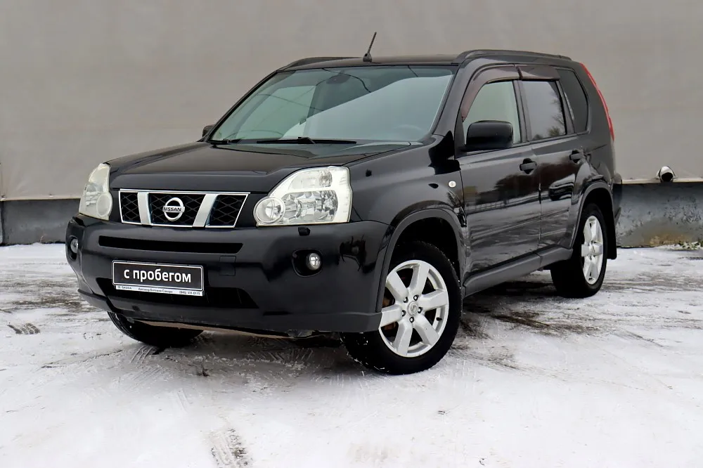 Nissan X-Trail Image 1